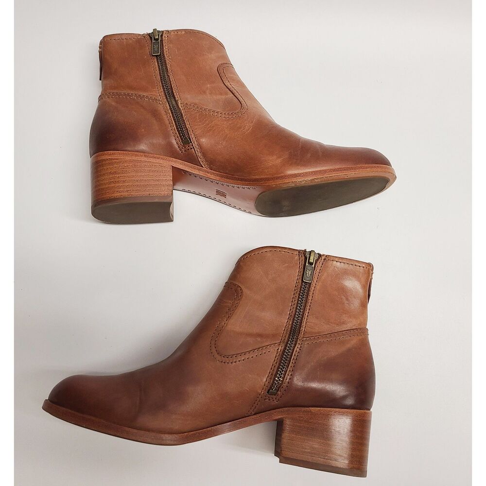 FRYE Claire Bootie Cognac 9.5 Womens Ankle Boot Brown Tan Leather